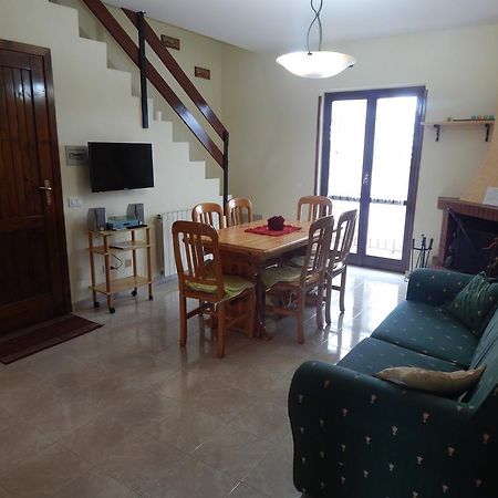 Sangro Apartment Castel Di Sangro Exterior foto